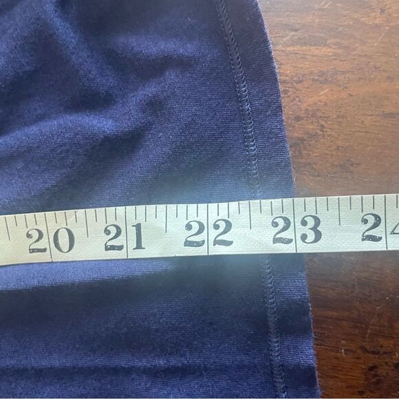 LULULEMON Bend and Twist Tank in Deep Indigo Size 6 - Picture 7 of 9